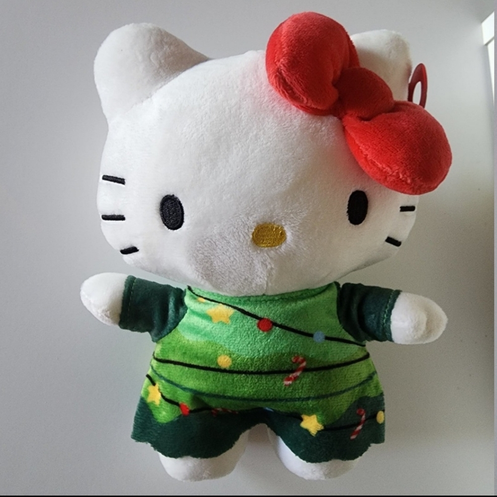 Sanrio‎ Hello Kitty Christmas Plush New